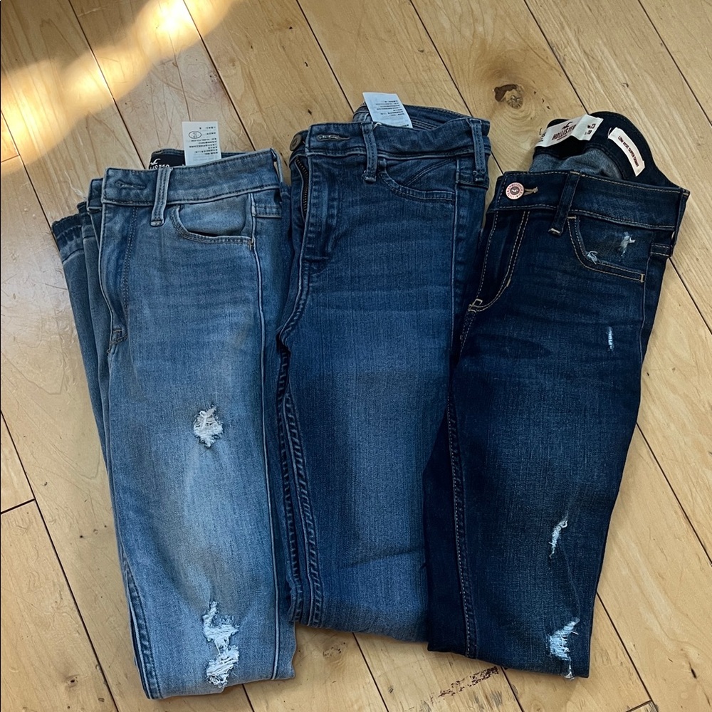 Hollister Women's Skinny Jeans - Light and Dark Blue